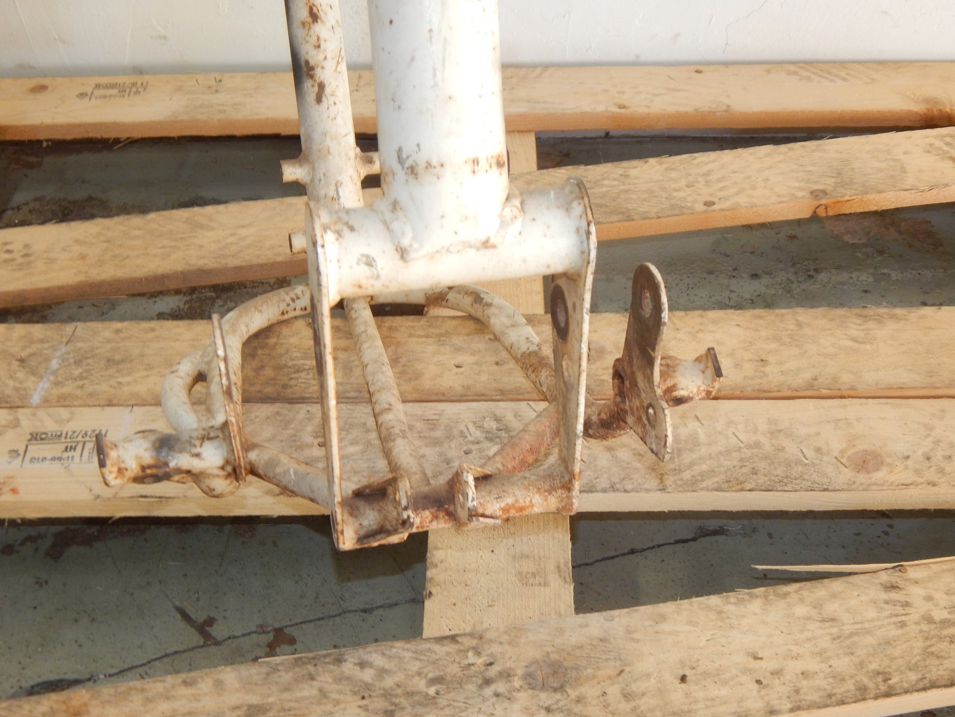 HUSQVARNA 1985 CR-500 1986 125 500 4S Motocross FRAME CHASSIS VINTAGE CP-22374 - MotoRaider