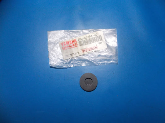 NOS YAMAHA 1997  XV125/250/535/750/1100 FJR1300 XJ6  DAMPER MAT  EU0-63764-00 - MotoRaider