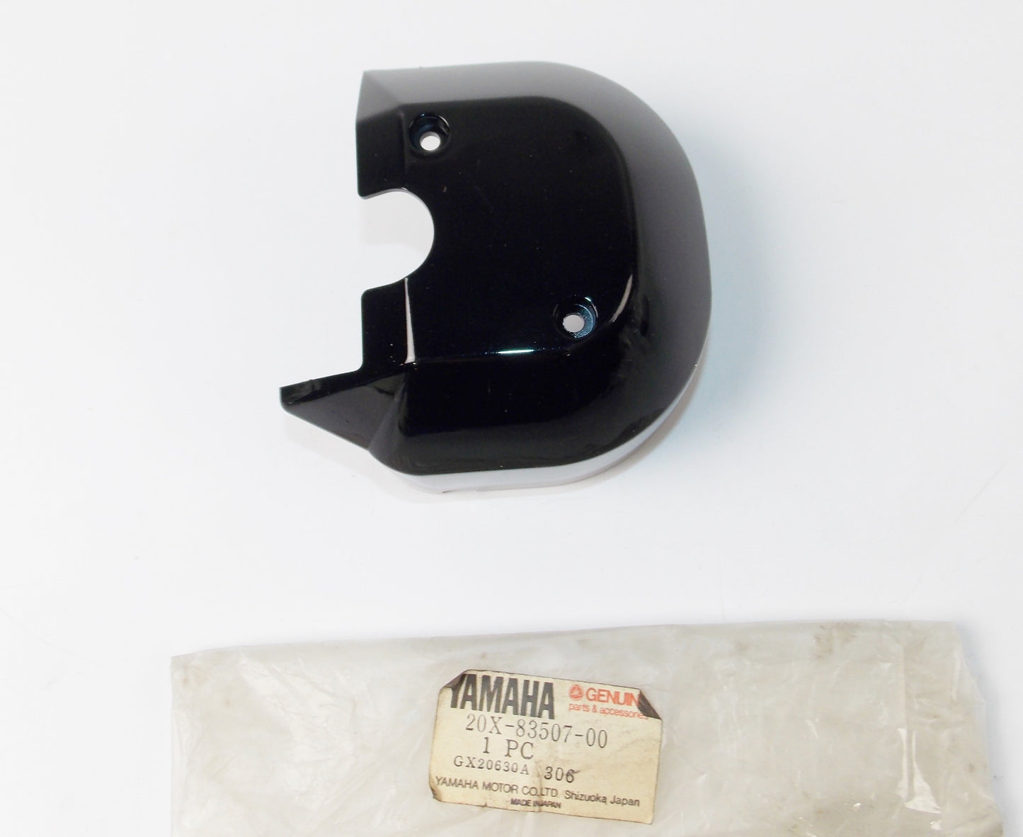 NOS OEM YAMAHA 1983 MIDNIGHT VIRAGO 750 /XV920MK SPEEDOMETER COVER 20X-83507-00 - MotoRaider