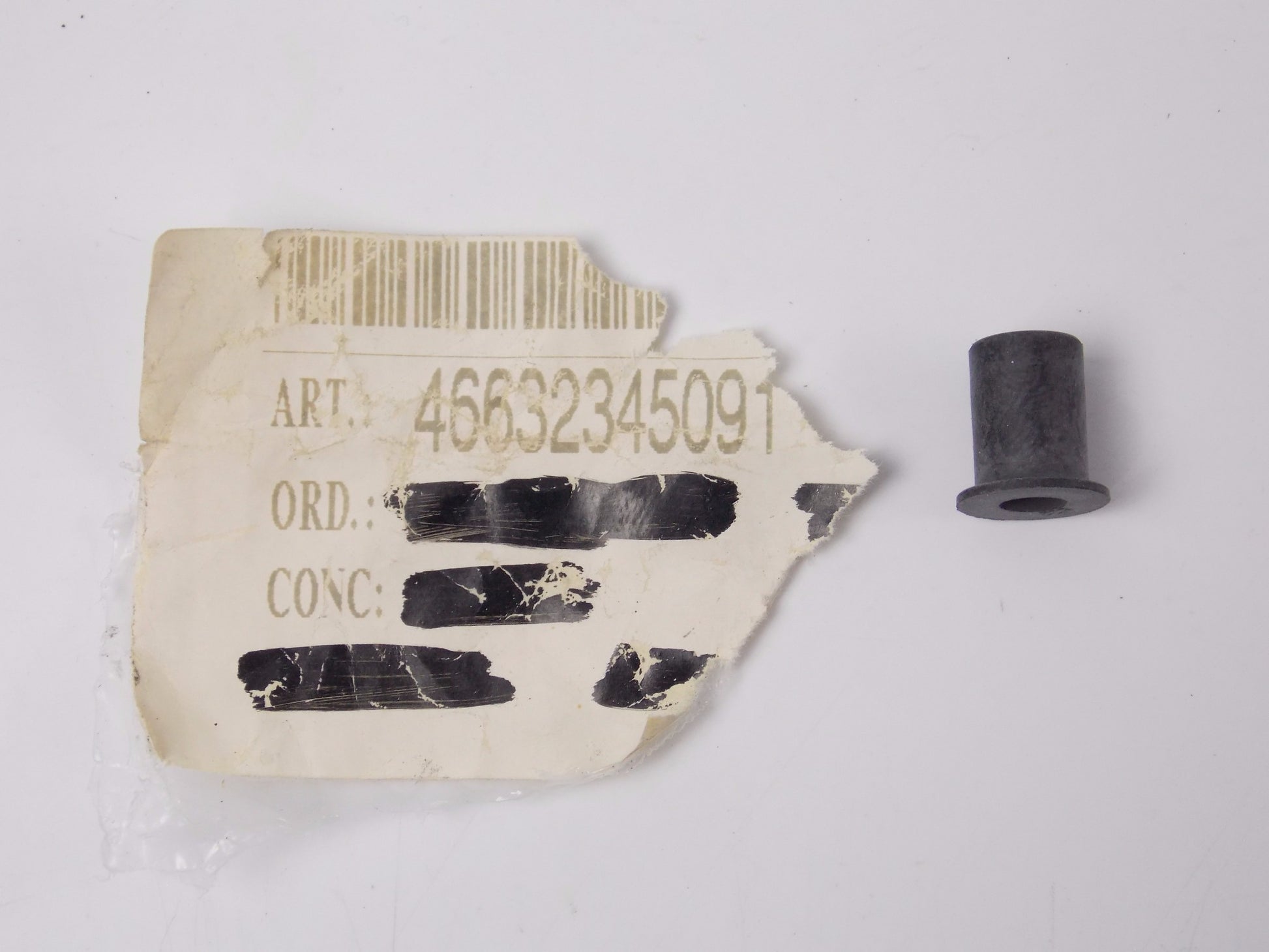 NOS OEM BMW 1997-2000 F 650|ST RUBBER MOUNTING TOURING SET 46632345091 - MotoRaider