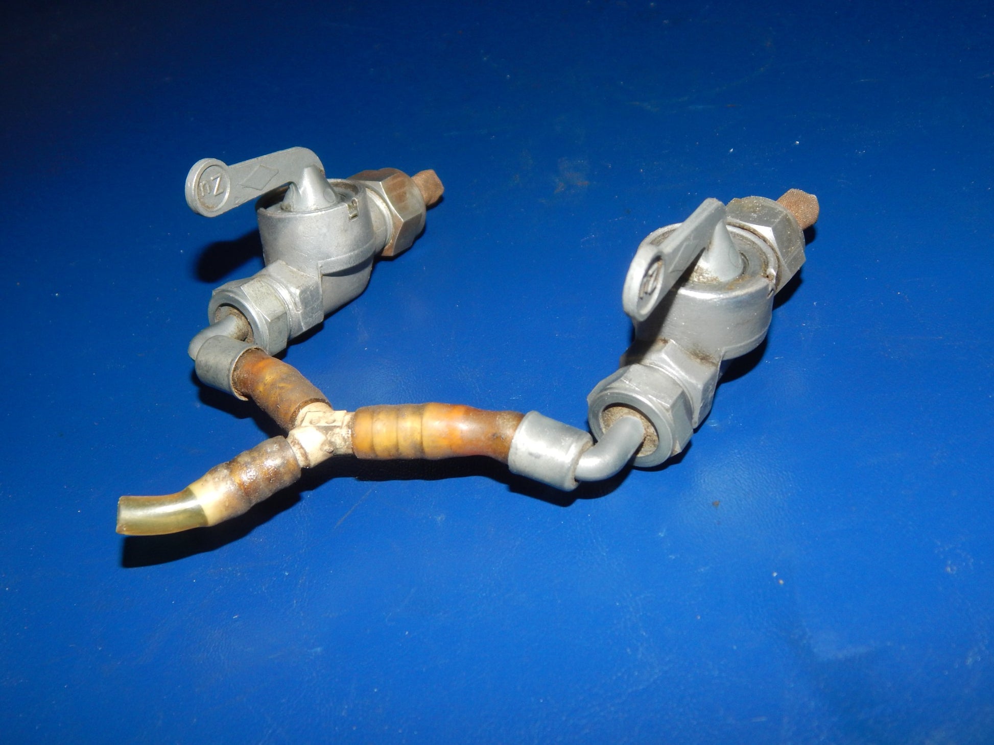 PAIR 1970's KARKOMA PETOCOCK FUEL VALVE THREAD 16mm PUCH MAICO HUSQVARNA - MotoRaider