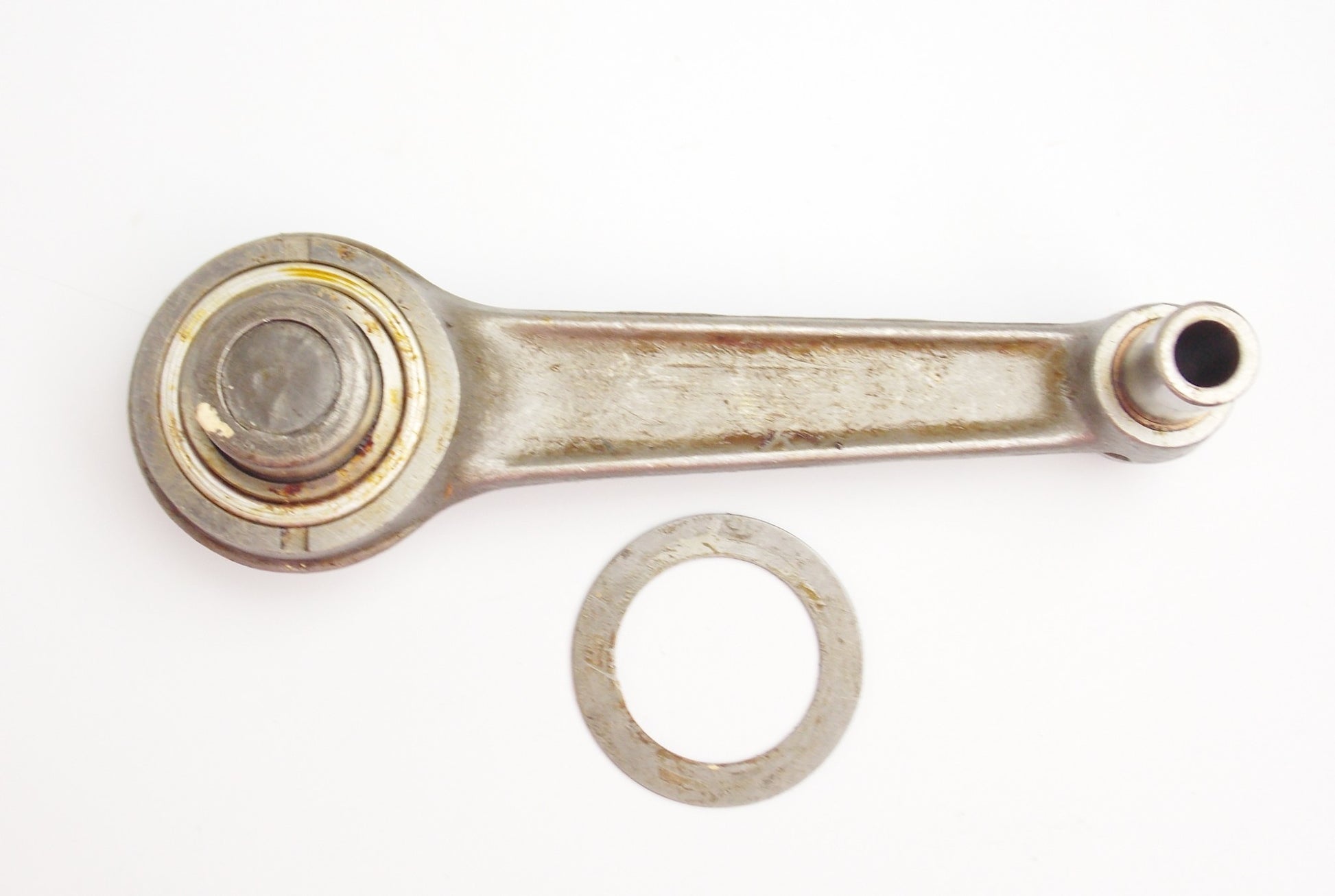 CFM CONNECTING ROD PIN+ROLLER BEARING MOTOR CECCATO 125cc 4-STROKES Sport Lusso - MotoRaider
