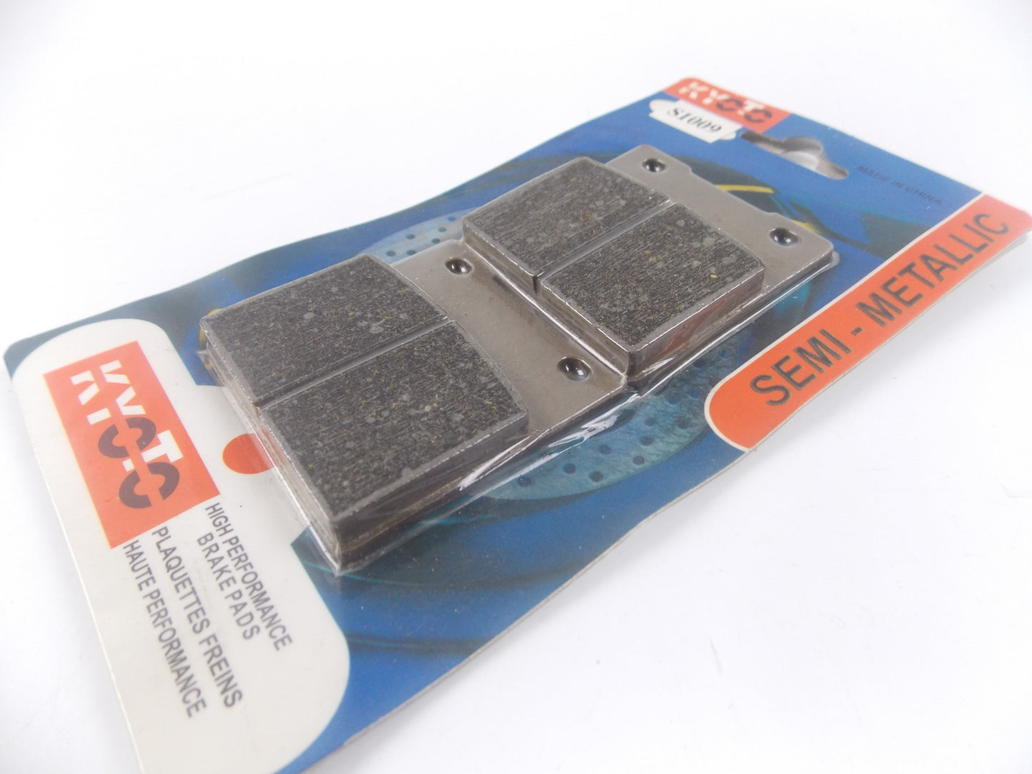 NOS KYOTO SEMI METALLIC PAIR BRAKE PADS HYOSUNG/SUZUKI S1009 - MotoRaider