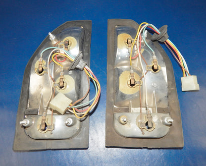 NOS 1977 LANCIA BETA SEDAN ALTISSIMO REAR TAIL LIGHT RIGHT LEFT VINTAGE ITALY - MotoRaider