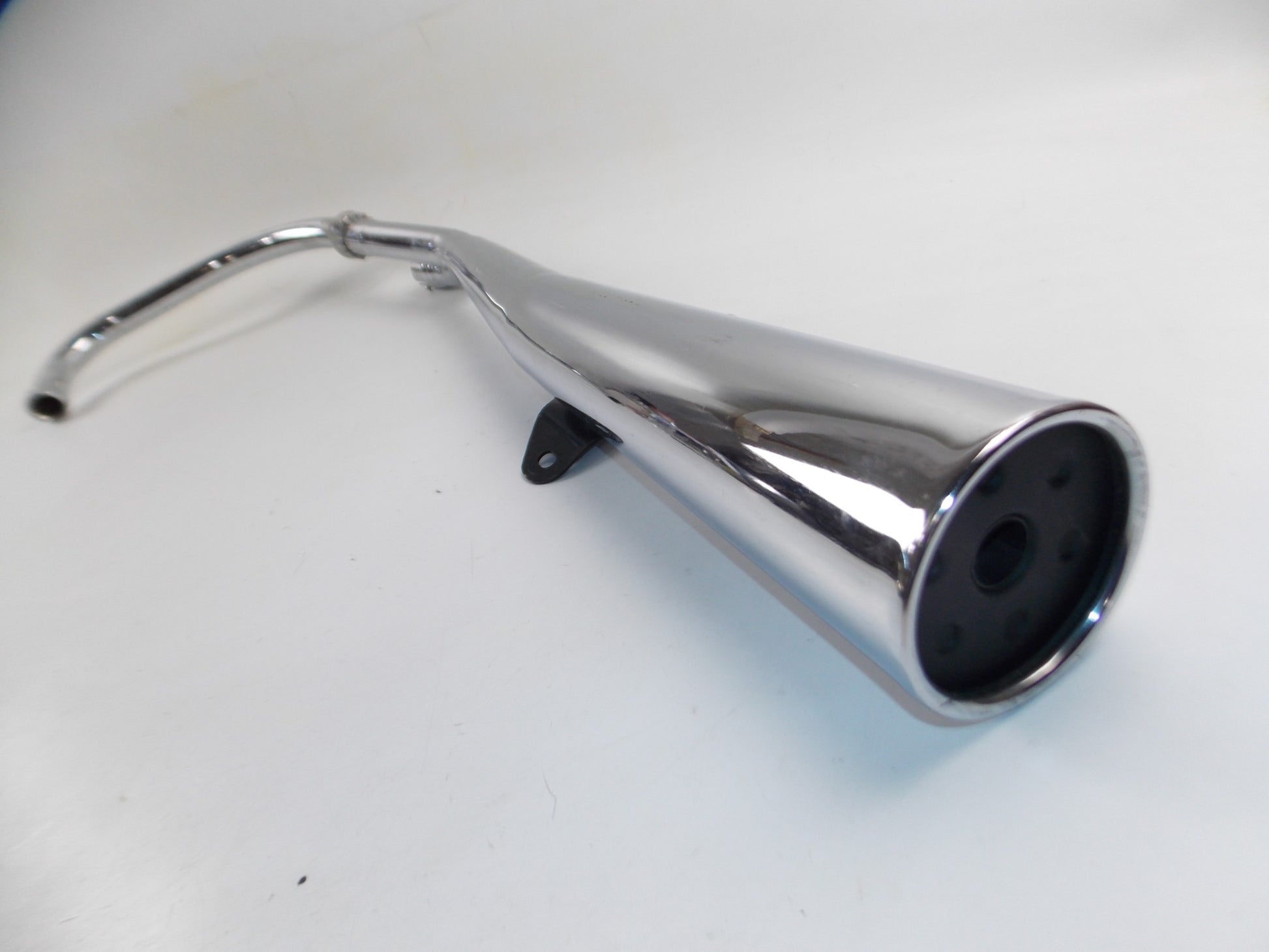 OEM SUZUKI 1983 GSX750 RH EXHAUST PIPE MUFFLER CHROME 14301-31311 1430131311 - MotoRaider
