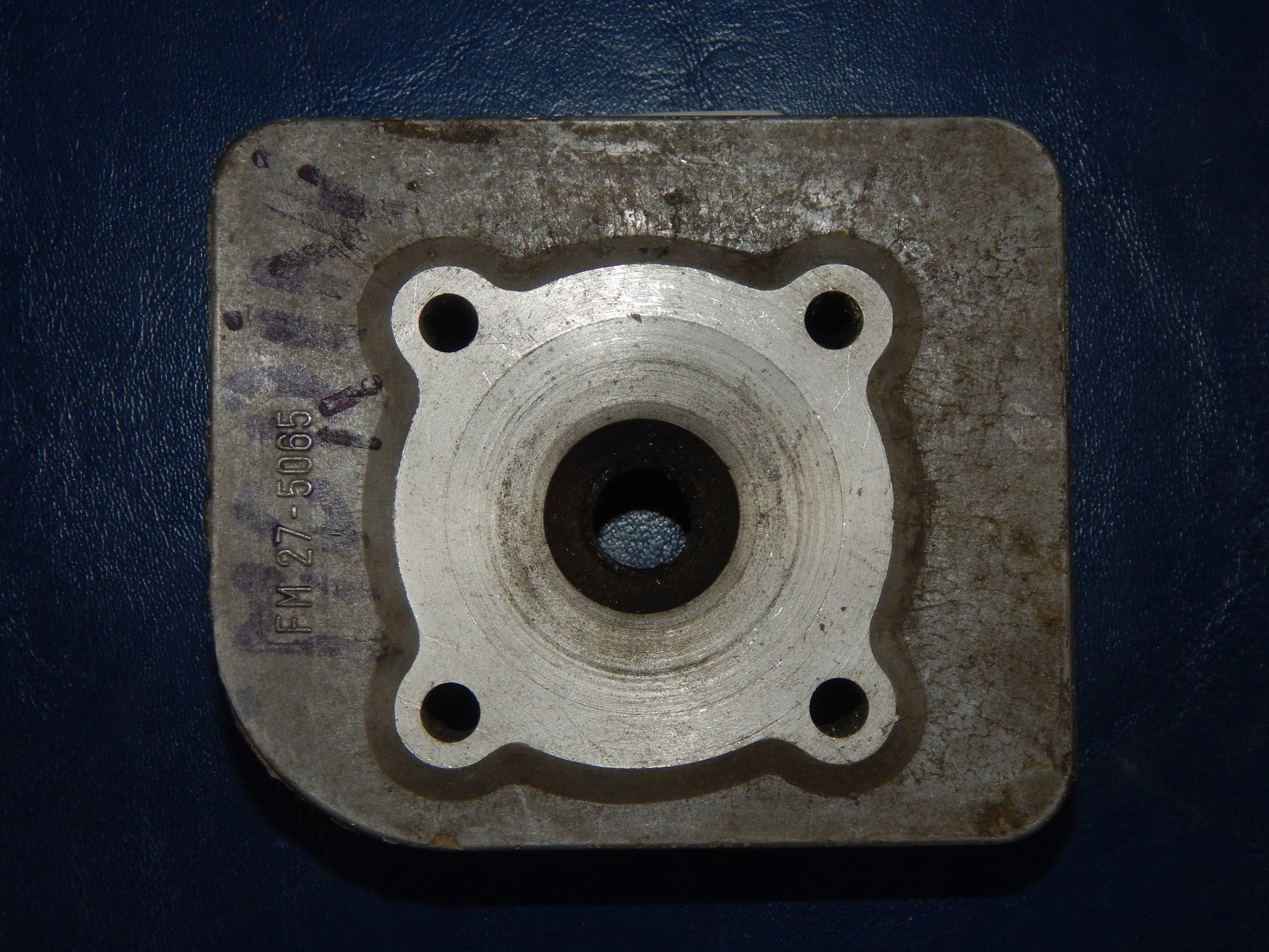 VINTAGE MORINI MOTOR ENGINE 50cc CYLINDER HEAD FM 27-5065 MOTORCYCLE MOPED ITALY - MotoRaider