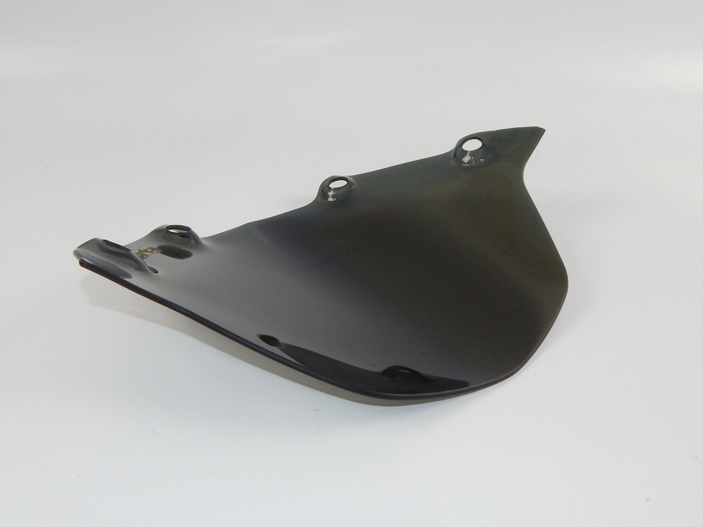SCOOTER PEUGEOT WINDSHIELD SCREEN GRAY 1177090600 GEOPOLIS SATELLIS H=10.75" - MotoRaider