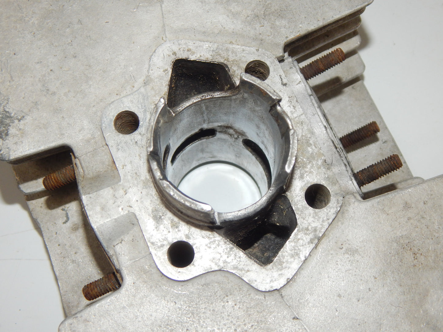 1970's MINARELLI 50cc CYLINDER MOTOR JUG TOP END ENGINE BORE 38mm+PISTON VINTAGE - MotoRaider