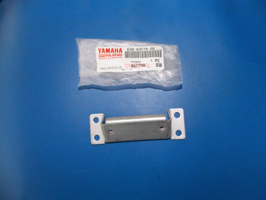 NOS YAMAHA  1987-1993  WR500/650 HOOK END BASE  EU0-63778-00 - MotoRaider