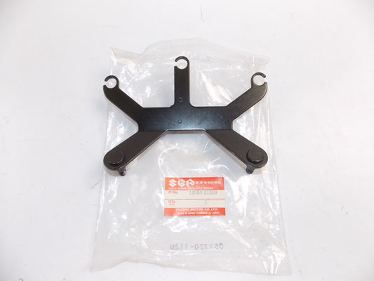 NOS 1984-85 SUZUKI GSX750 SPEEDOMETER TACHOMETER PANEL BRACKET MOUNT 34950-31310 - MotoRaider
