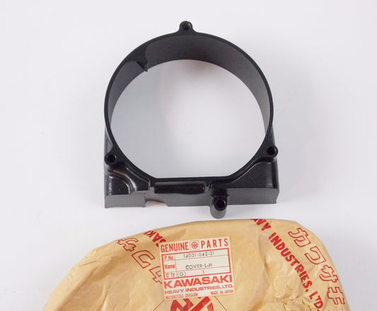 NOS KAWASAKI 1971 1973 1974 1975 F6 F7 LEFT BLACK ENGINE CASE COVER 14031-042-21 - MotoRaider