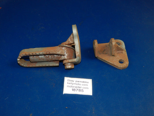 1pr 1970's HERCULES GS MX FOOT PEGS STAND STAY MOUNT FRAME CHASSIS R L SPRING - MotoRaider