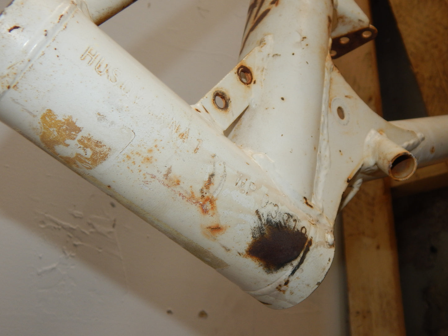 HUSQVARNA 1985 250 WRX FRAME CHASSIS VINTAGE ENDURO WP-03919 - MotoRaider