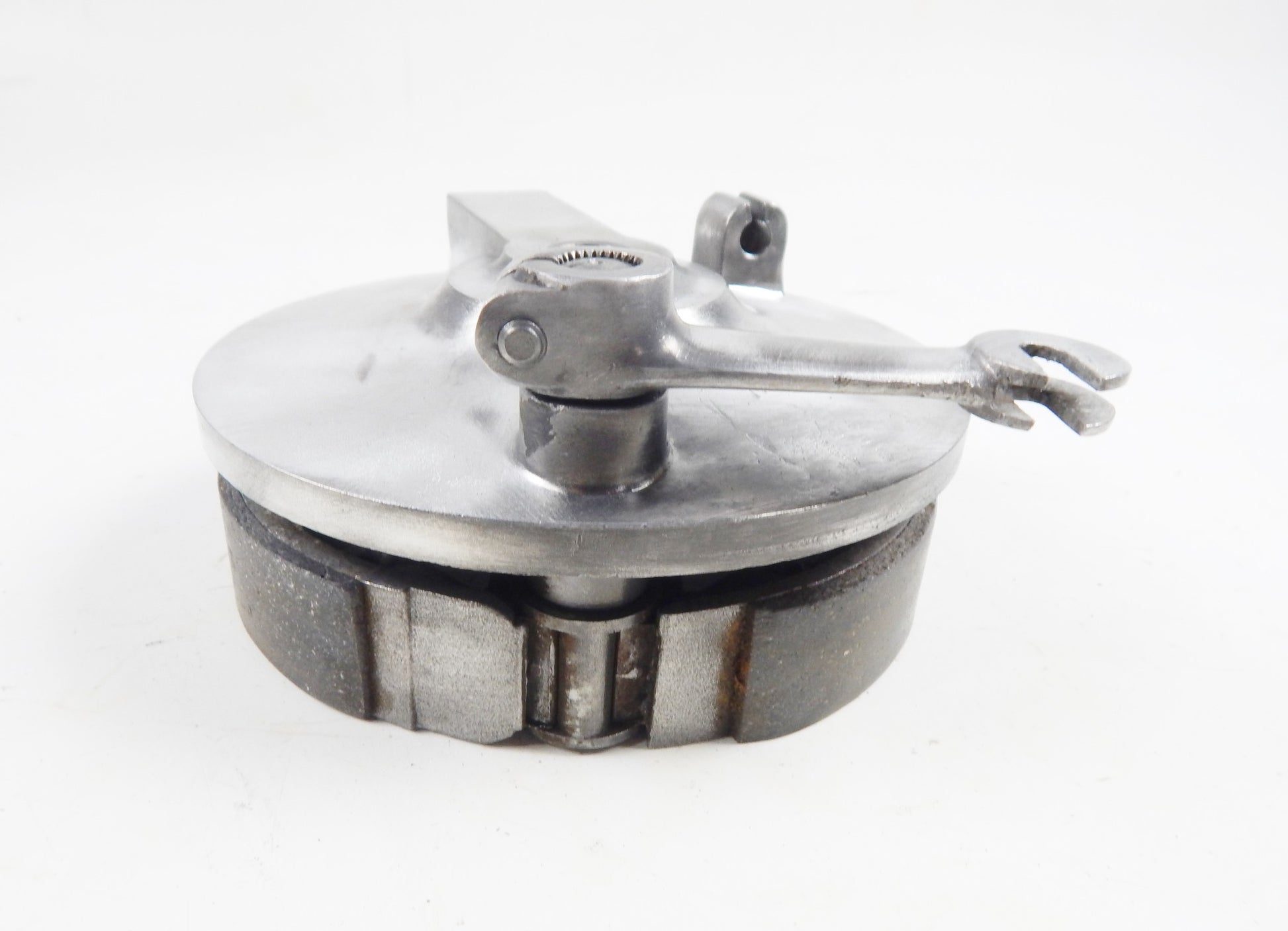 1970 GILERA 125 GIUBILEO FRONT WHEEL HUB BRAKE SHOES PLATE VINTAGE ITALY - MotoRaider