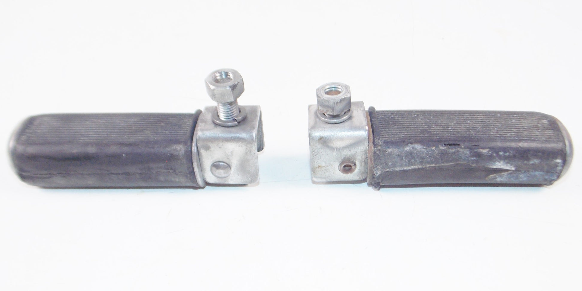1972 MORINI CORSARO 125 FRAME CHASSIS PASSENGER FOOTREST PEGS STANDS - MotoRaider