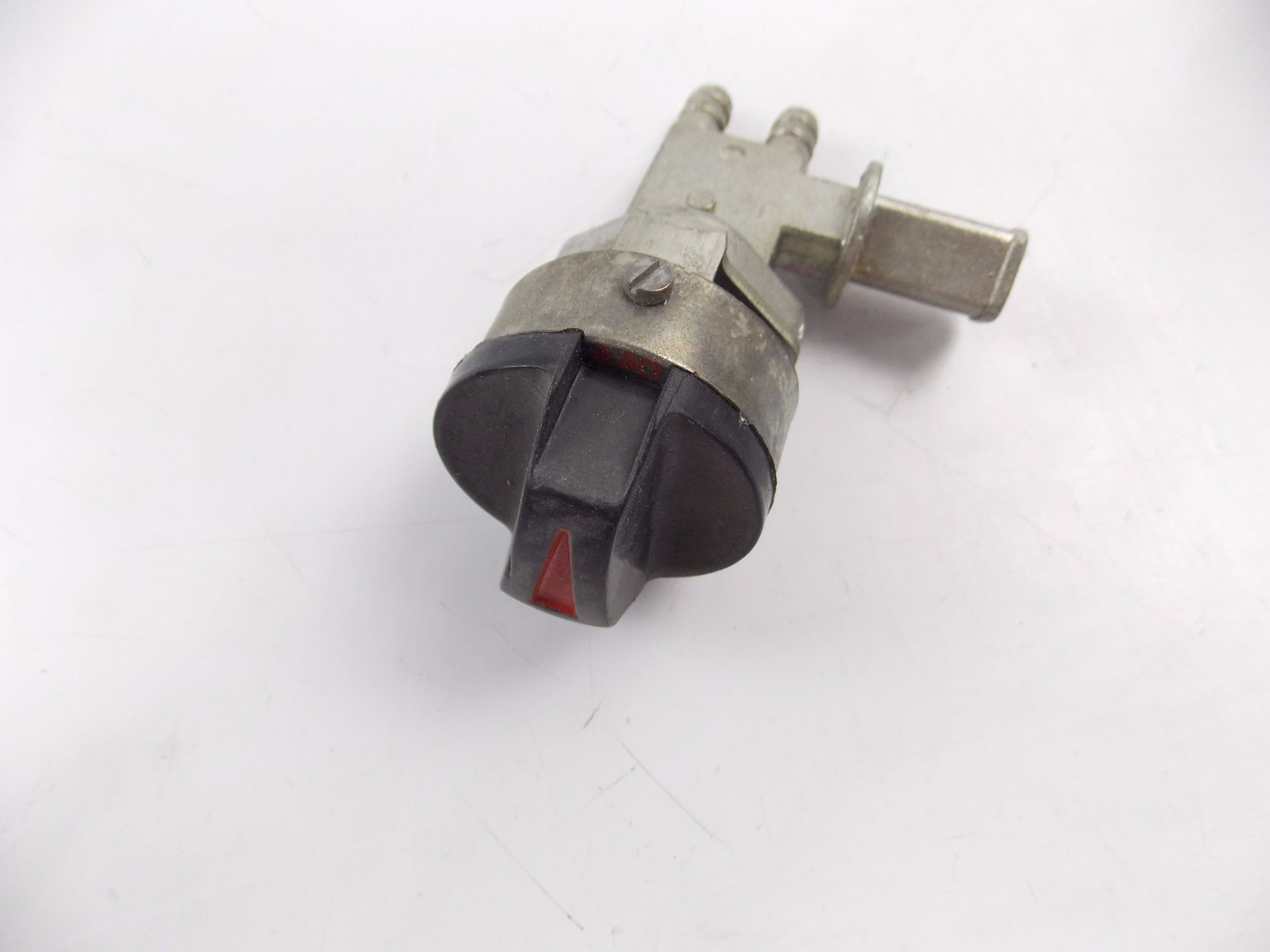 NOS OEM CAGIVA 1990 FRECCIA 125 GAS TANK PETCOCK FUEL VALVE 800063456 - MotoRaider