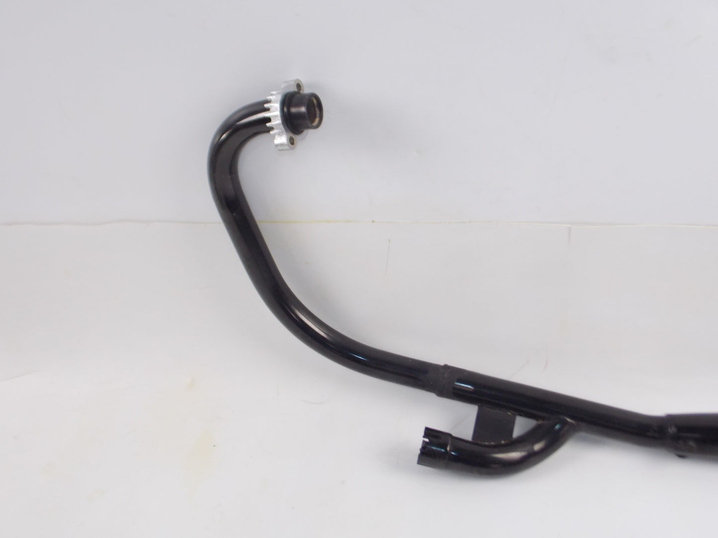 OEM SUZUKI 1981 GS550M MUFFLER EXHAUST PIPE RIGHT BLACK 14301-47361 | 1430147361 - MotoRaider