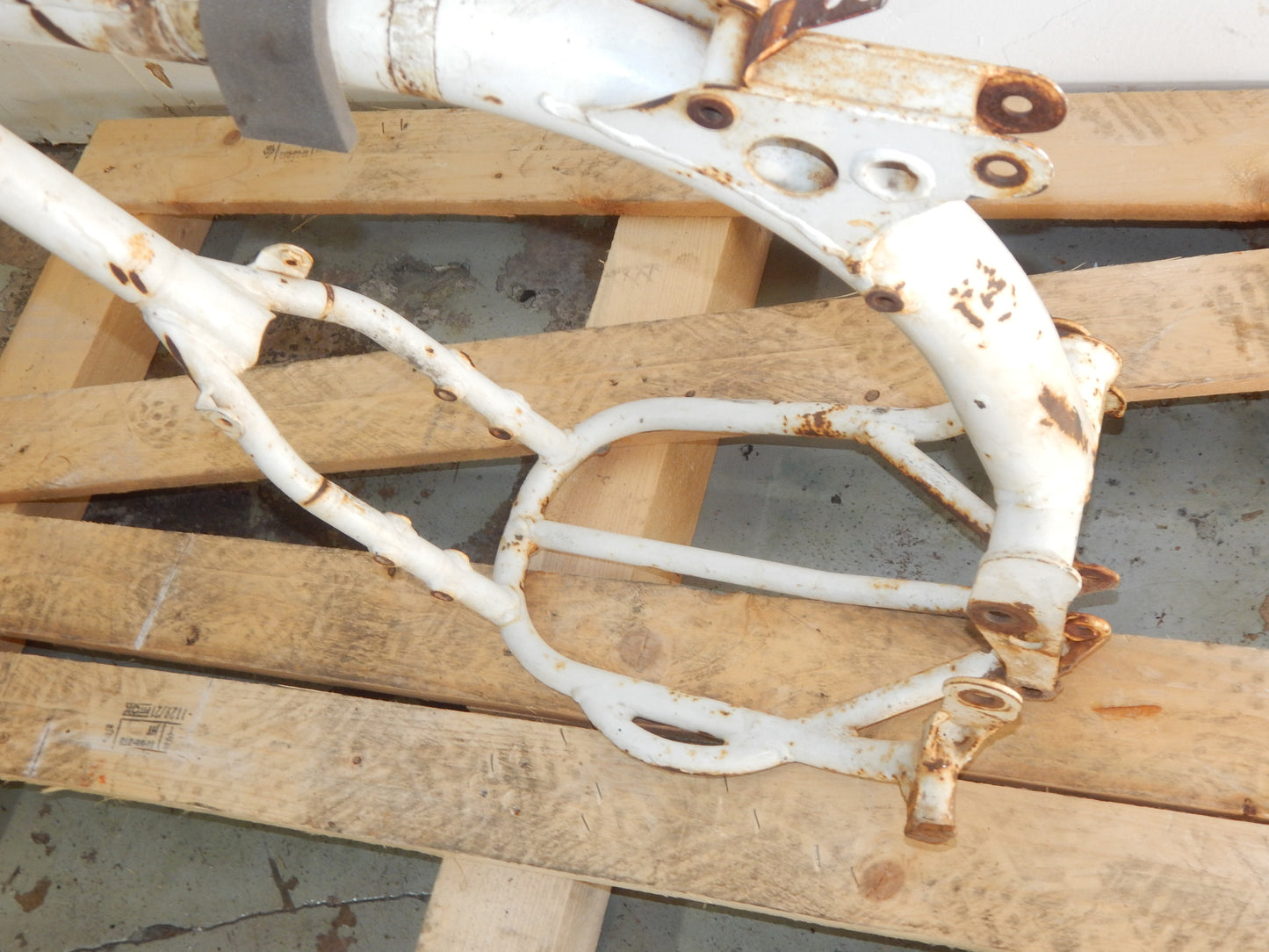 HUSQVARNA 1985 250 WRX FRAME CHASSIS VINTAGE ENDURO WP-03919 - MotoRaider