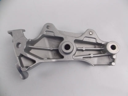 HONDA 2003-2004 CB600 HORNET RIGHT SIDE ENGINE MOUNT SUPPORT | 50600-MBZK-K000 - MotoRaider