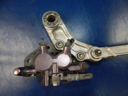 1989 KAWASAKI ZX NINJA 750 REAR WHEEL CALIPER MOUNT BRACKET TORSION BAR VINTAGE - MotoRaider