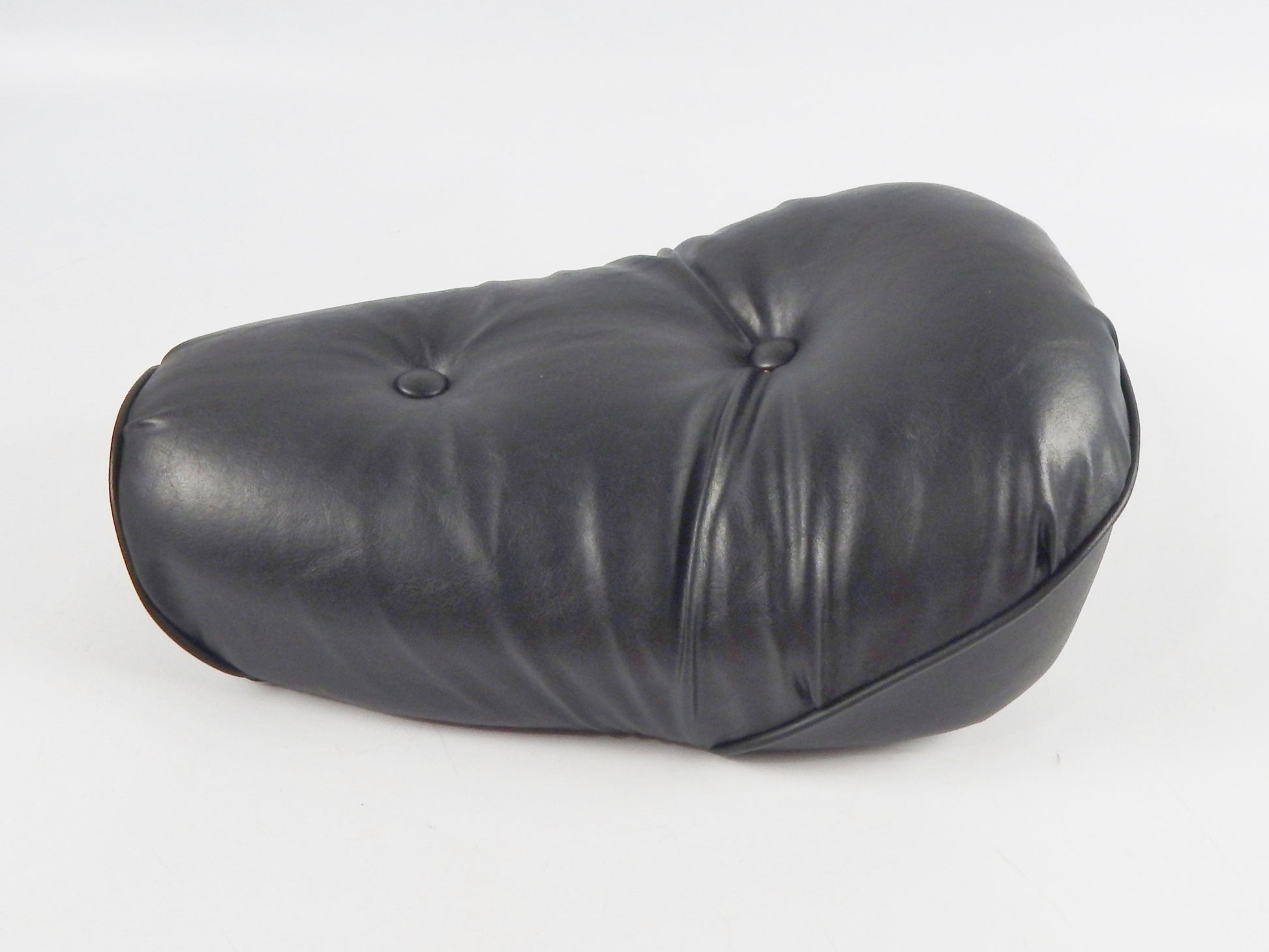 MOTORCYCLE SADDLE SEAT BLACK L=16" W=11.5" APRILIA LAVERDA CAGIVA GUZZI MORINI - MotoRaider