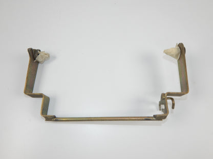 1986 KAWASAKI GPX 750-R SEAT SADDLE RELEASE MECHANISM BARR REAR TAIL SECTION - MotoRaider