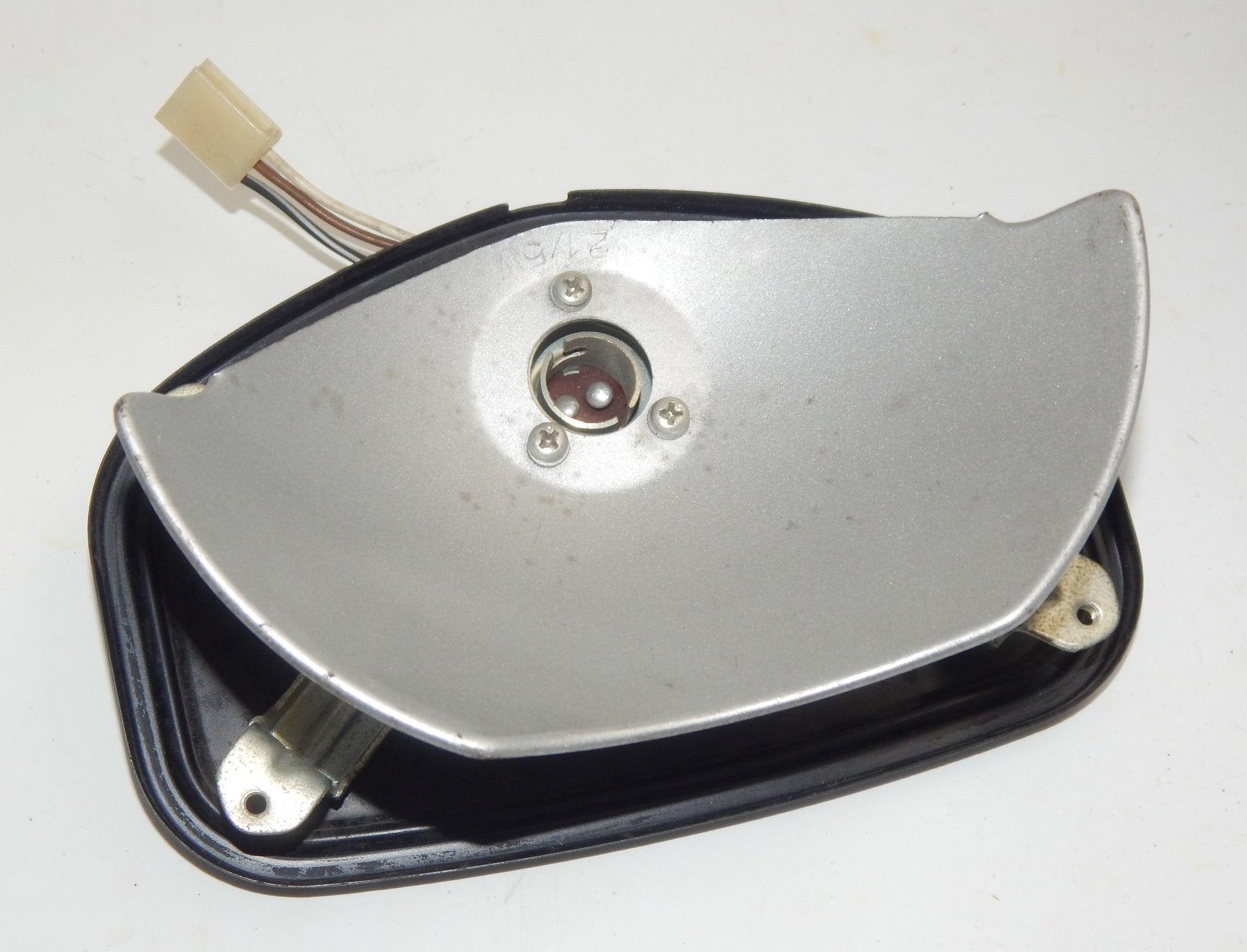 OEM SUZUKI GS 250 GS 750 TAIL STOP LIGHT BASE 365710-14 + RUBBER SEAL GASKET - MotoRaider
