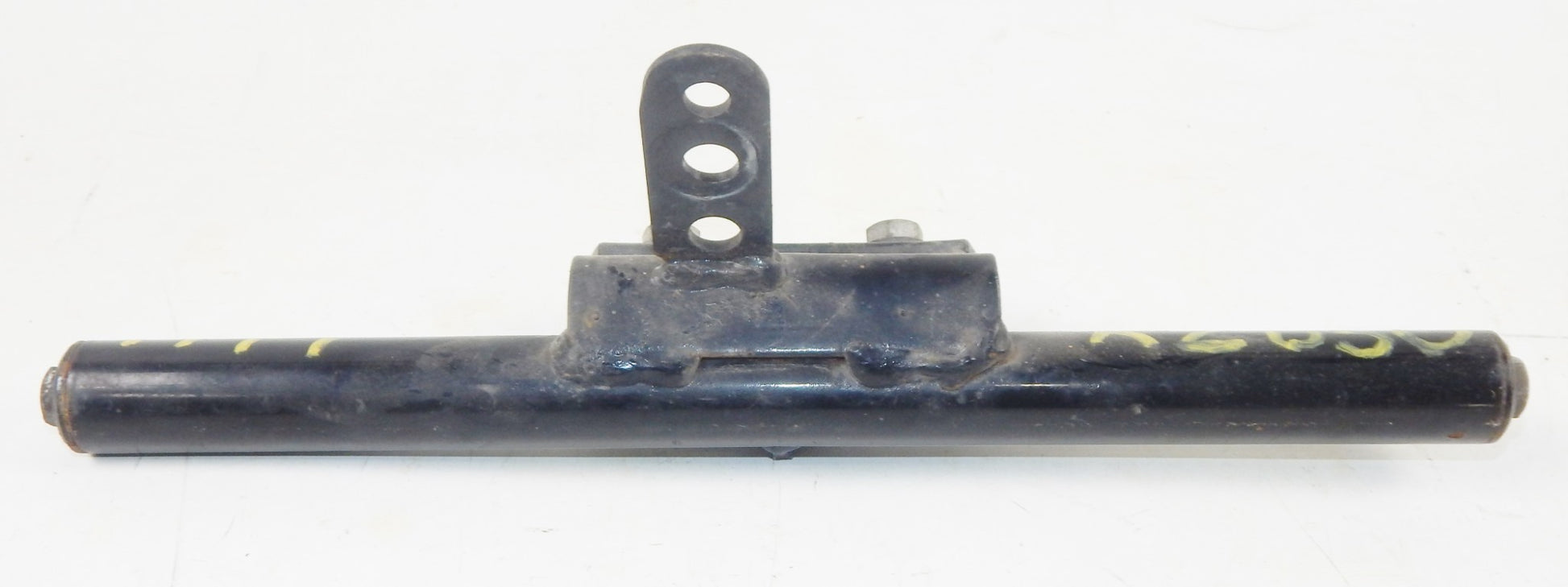 FAIRING SHIELD PANEL COWLING MOUNT BRACKET KAWASAKI 1979 KZ650 - MotoRaider