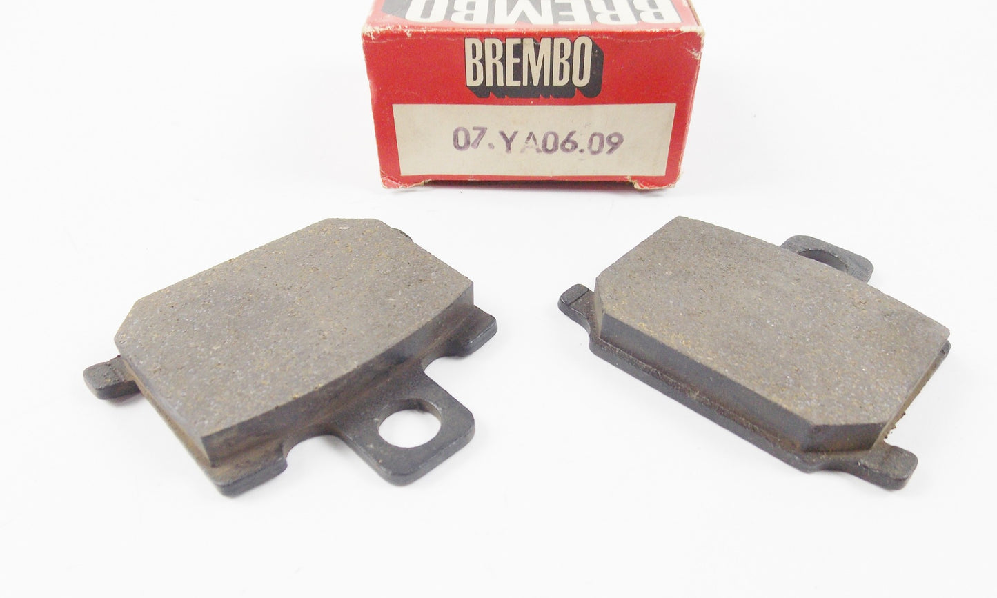 BREMBO 1980 YAMAHA RD 250/350 CARBON CERAMIC FRONT PAIR BRAKE PADS 07.YA06.09 - MotoRaider