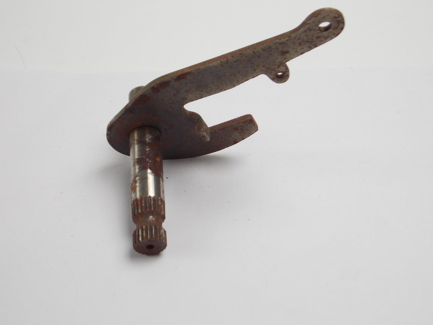 OEM LAVERDA 750 SF GT GEAR CHANGE SHIFT SHAFT PEDAL MOUNT 40117003 | 40 117 003 - MotoRaider