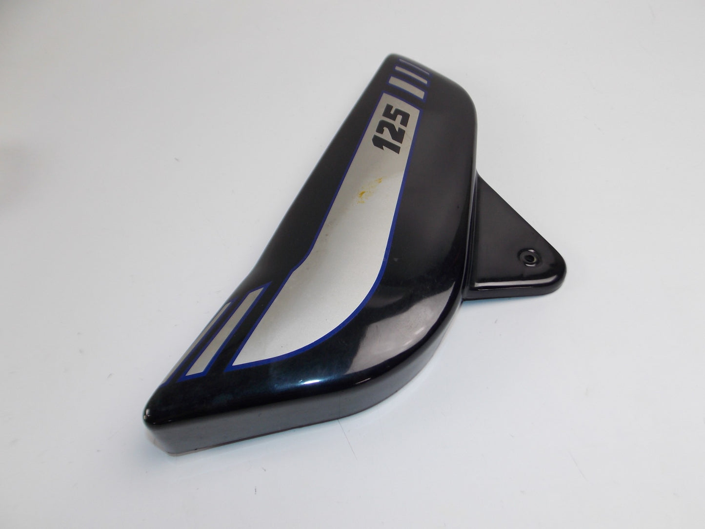 OEM LAVERDA 1981 LZ 1 125 STANDARD SPORT LH SIDE PANEL BLACK WITH DECAL 61706112 - MotoRaider