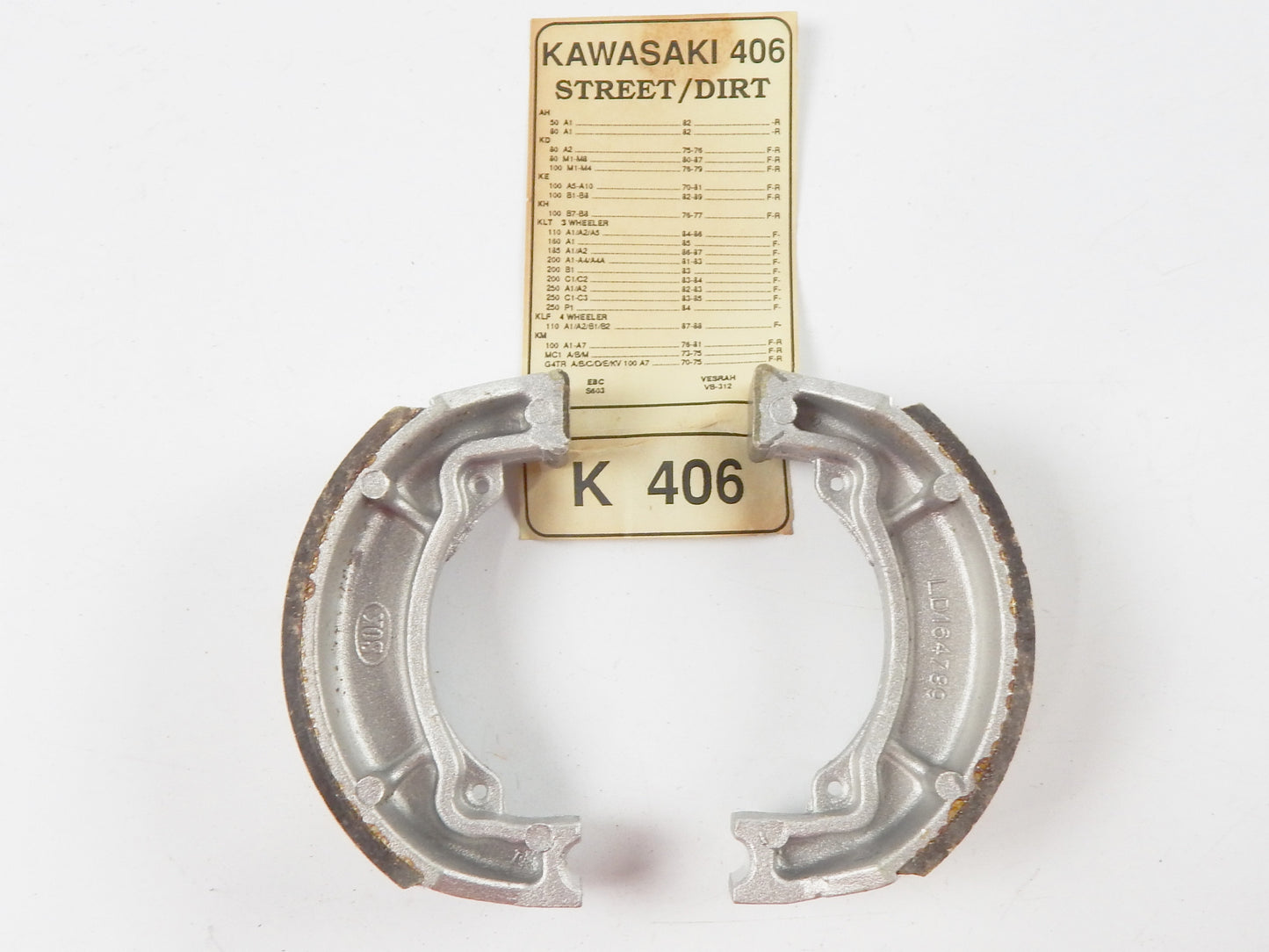 VICTOR USA KAWASAKI 406 STREET/DIRT FRONT REAR WHEEL BRAKE SHOES AH KD KE KH KLT - MotoRaider
