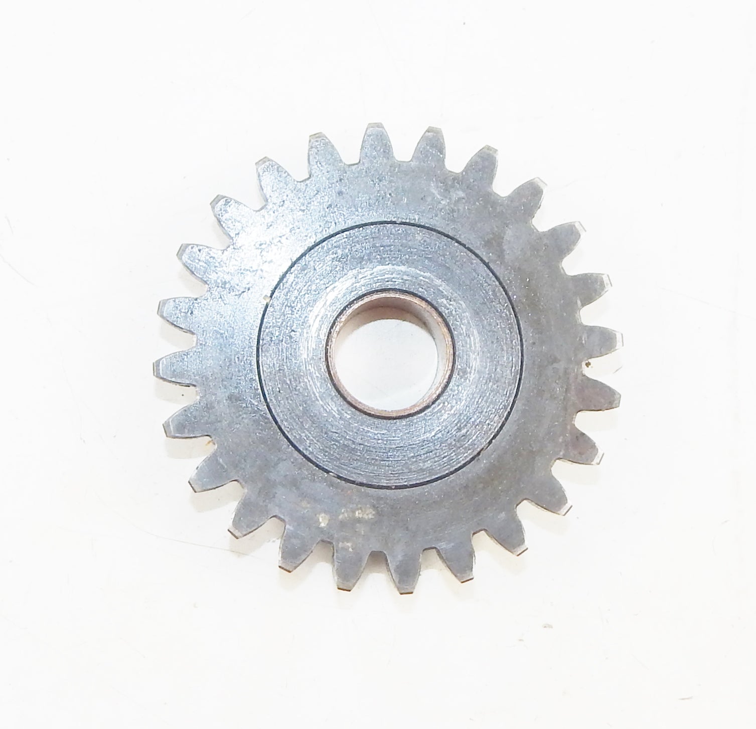 KTM 1985 250 GS INTERMEDIATE GEAR 17/24 T. 543.33.026.144 | 54333026144 - MotoRaider