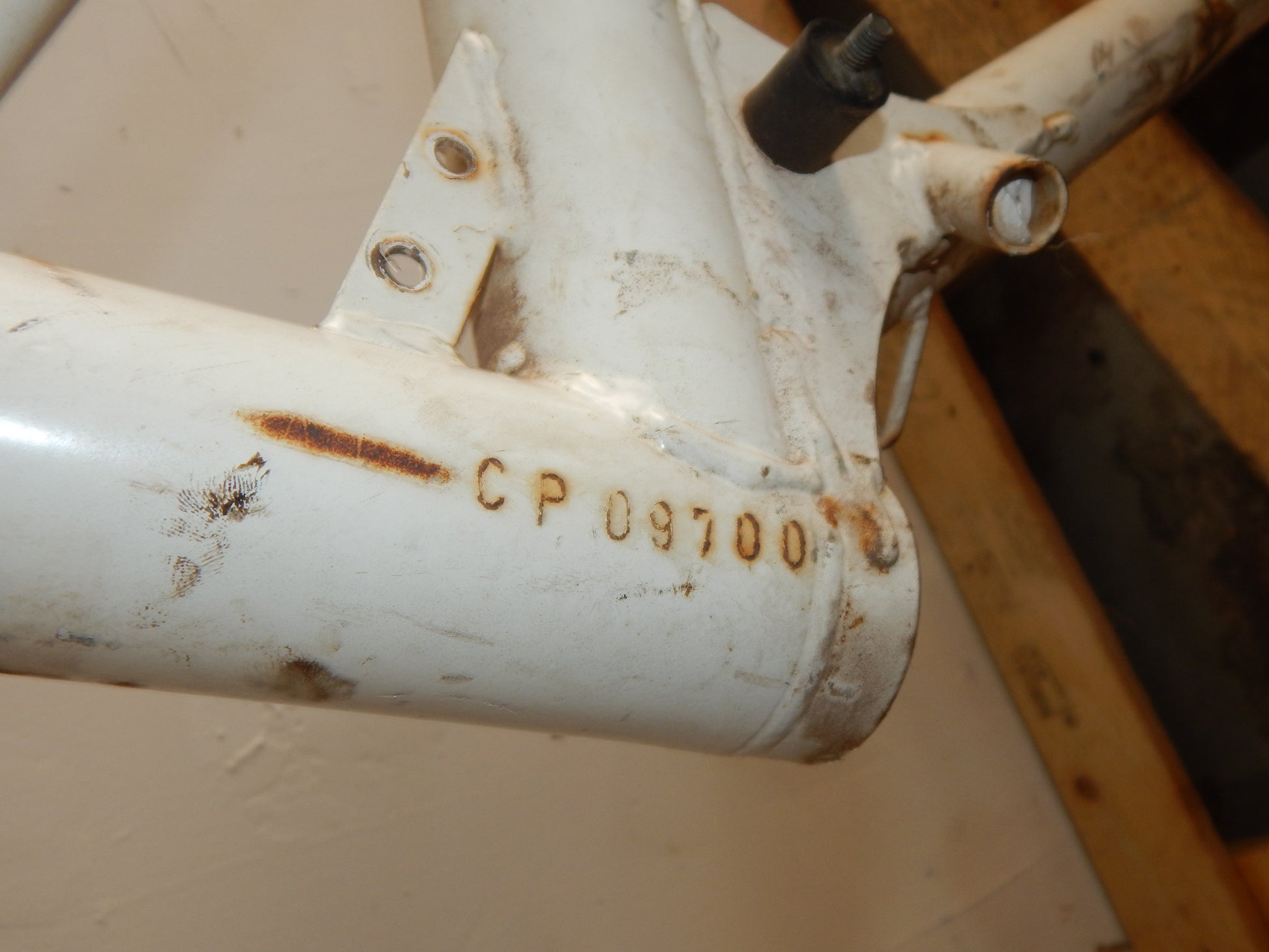 HUSQVARNA 1985 500 CR 1986 125 250 500 4S Cross Country FRAME CHASSIS CP-09700 - MotoRaider