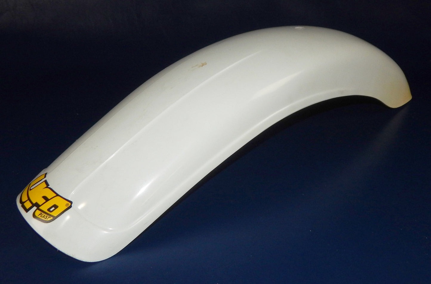 UFO Z-102 MUDGUARD REAR FENDER WHITE PLASTIC L=27.5" VINTAGE MOTOCROSS BETA PUCH - MotoRaider