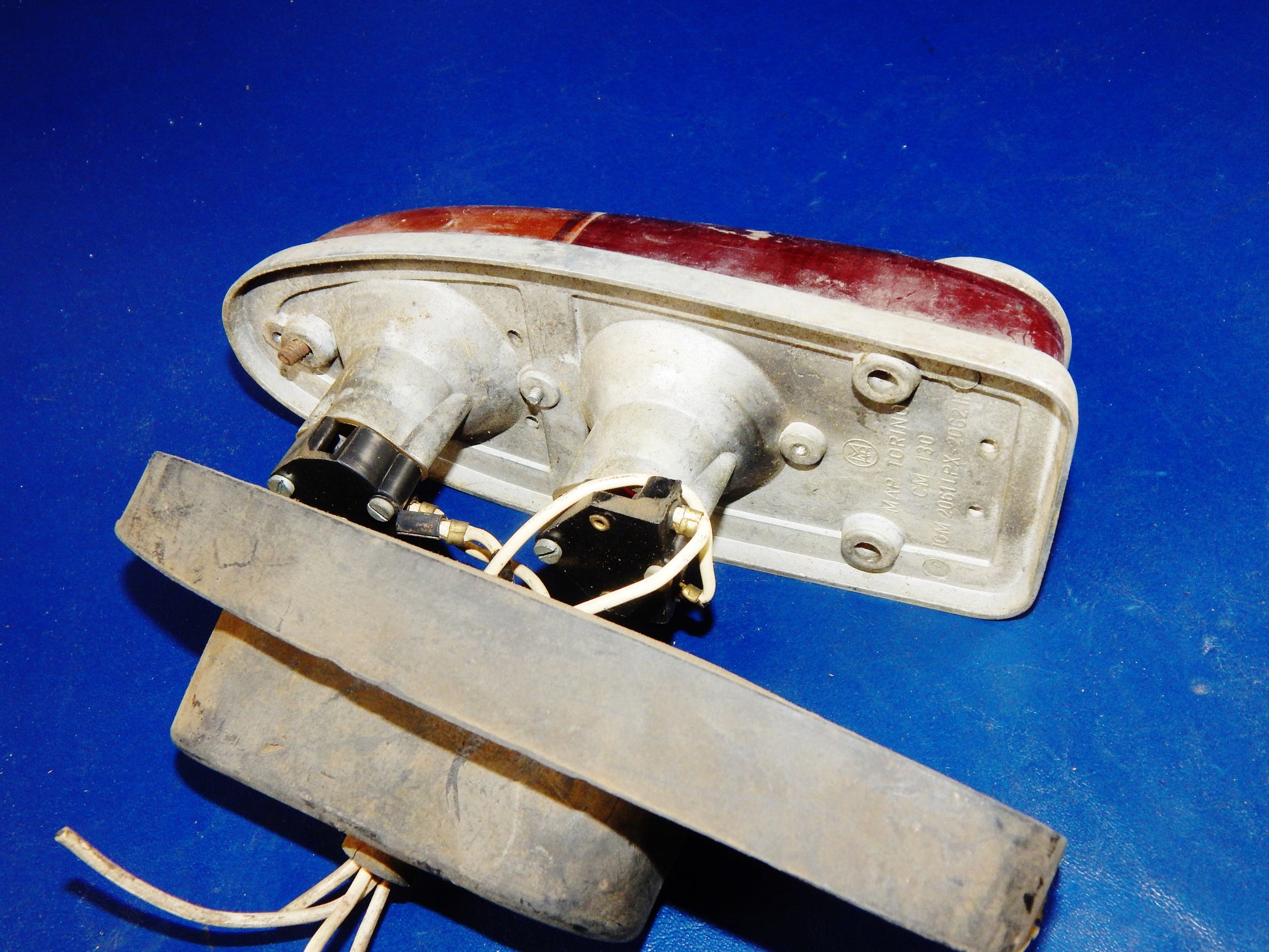 1950's REAR TAIL LIGHT MAP RIGHT LEFT FIAT LANCIA ALFA VINTAGE ITALY GIARDINIERA - MotoRaider