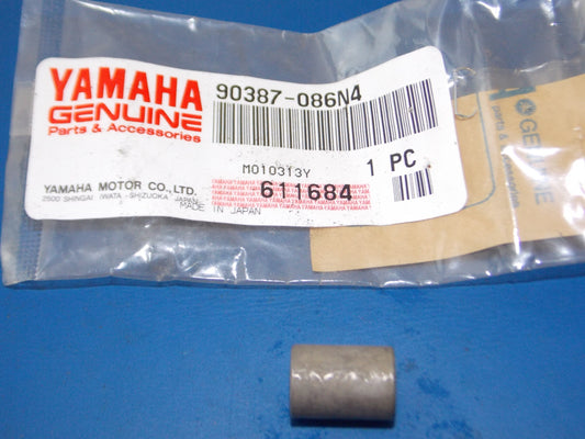 NOS YAMAHA 1976-2017 TT500 XT500 XVZ13 YZ250/490/125 WR500 COLLAR  90387-086N4 - MotoRaider