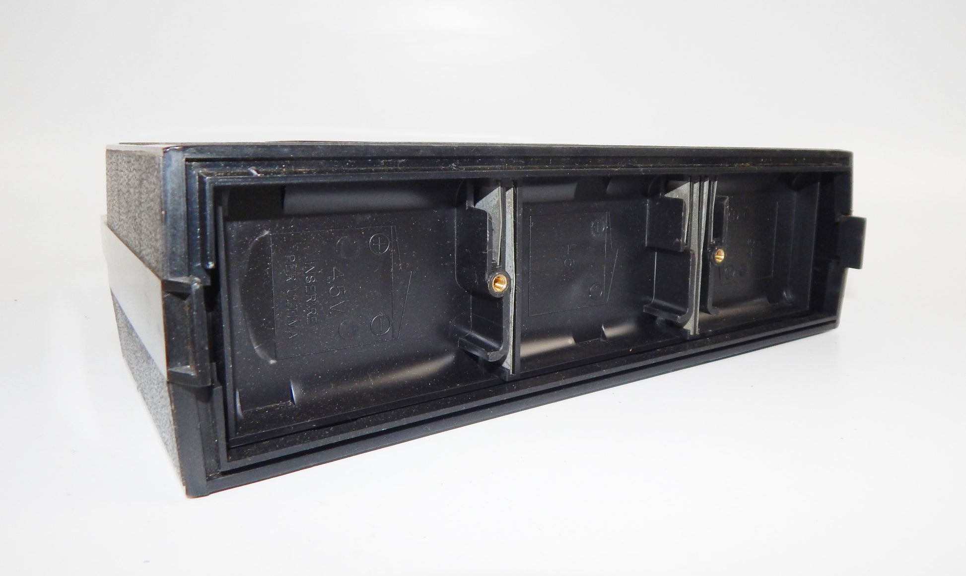 1970's MIVAR TRAFEM 11 TRANSISTOR 110-220 VOLT BATTERY 10,5x7x3" VINTAGE ITALY - MotoRaider