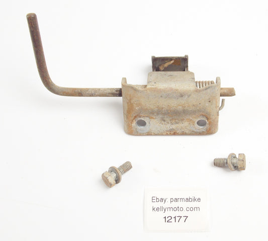 1970 HONDA CT 70 Trial SADDLE SEAT LATCH CLOSURE OPENING LEVER + SCREWS - MotoRaider