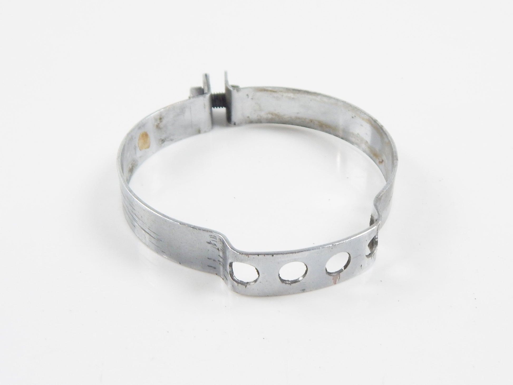 VINTAGE SCOOTER 1959 LAMBRETTA  LI 150 CABLE GREASE FITTING CLAMP - MotoRaider
