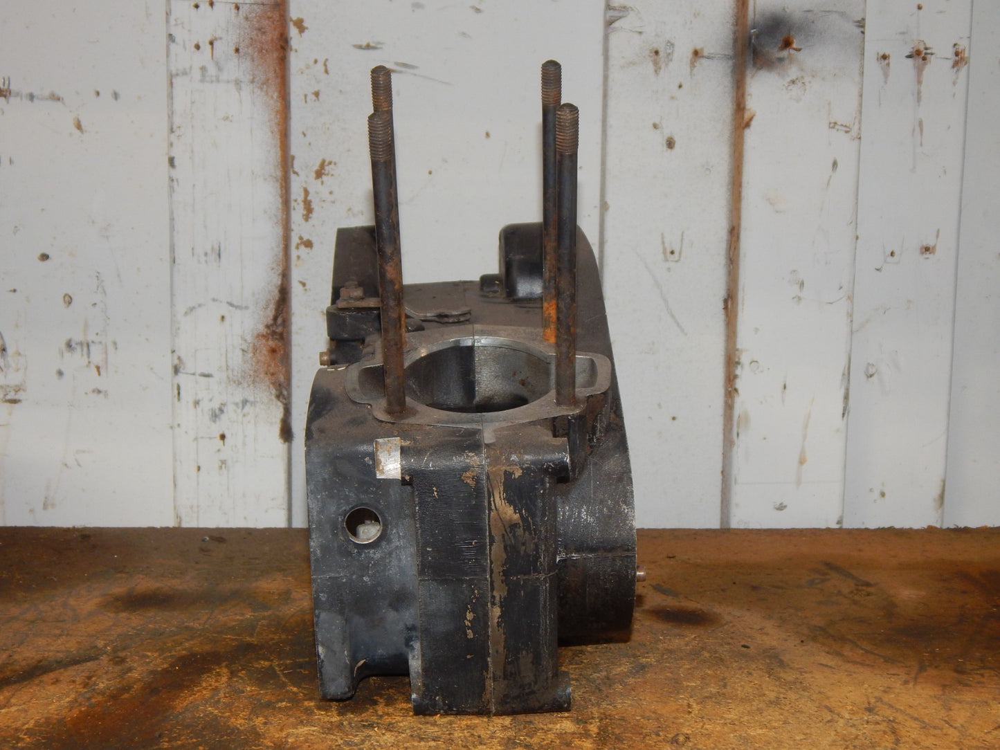 1973 HUSQVARNA 250 WR RT CENTER CRANK CASES ENGINE MOTOR 2026 VINTAGE - MotoRaider