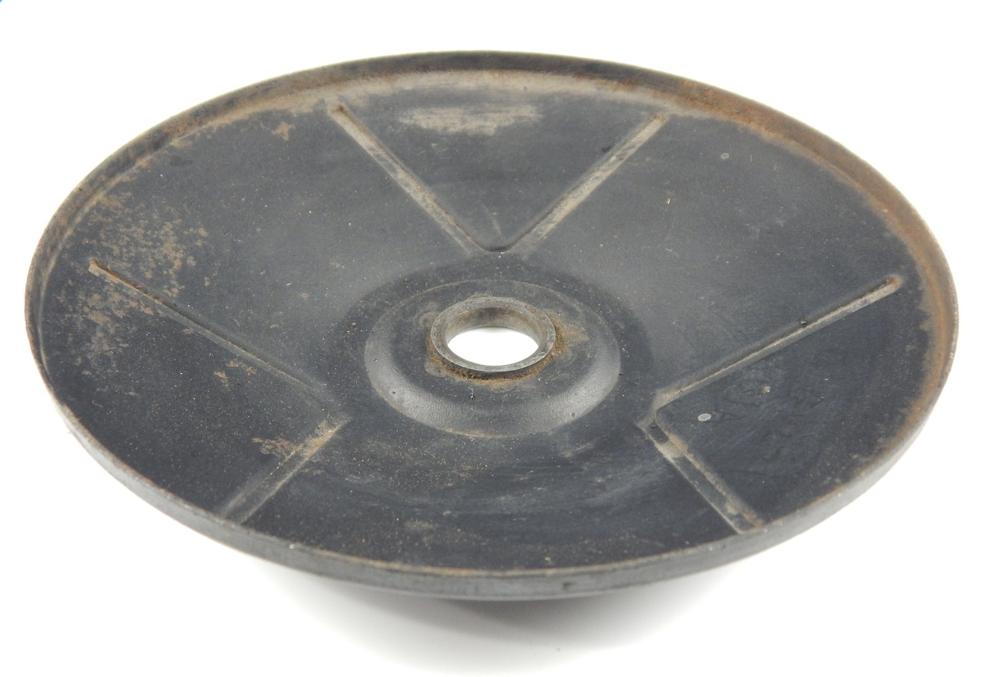 1981 MOTO GUZZI MONZA V50 REAR WHEEL HUB COVER PLATE VINTAGE ITALY - MotoRaider