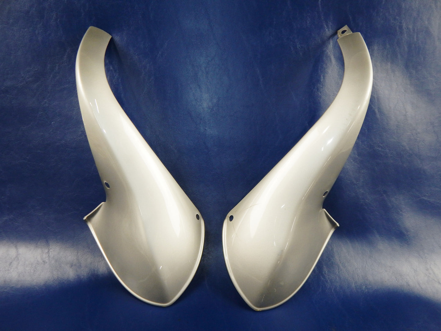 PEUGEOT ELYSTAR RIGHT / LEFT COVERS 11.739.09700 | 11.739.54900 - MotoRaider