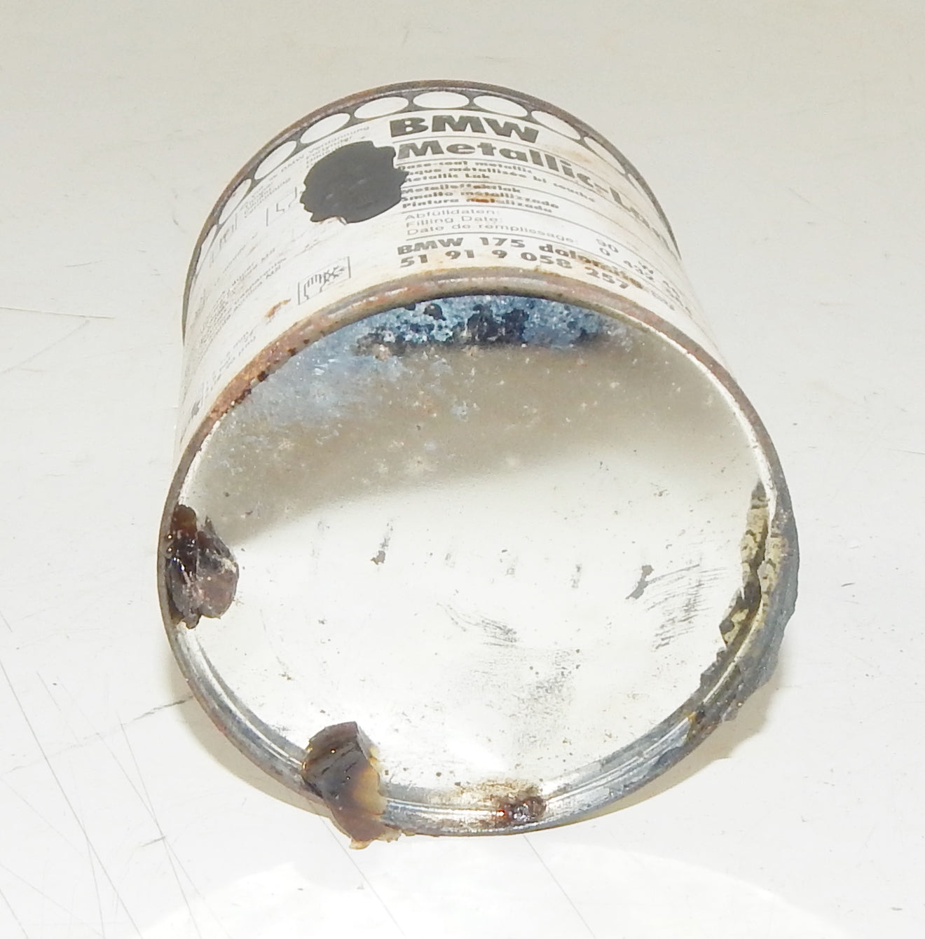 OEM BMW PAINT CAN 250ml BASECOAT METALLIC BMW 175 DOLOMITE GREY (Dolomitgrau) - MotoRaider