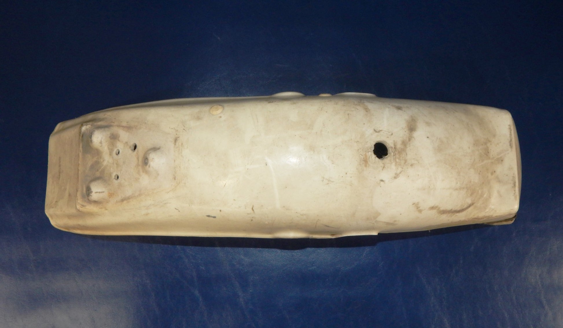ACERBIS MUDGUARD REAR FENDER WHITE PLASTIC L=31.25" VINTAGE ENDURO BETA FANTIC - MotoRaider