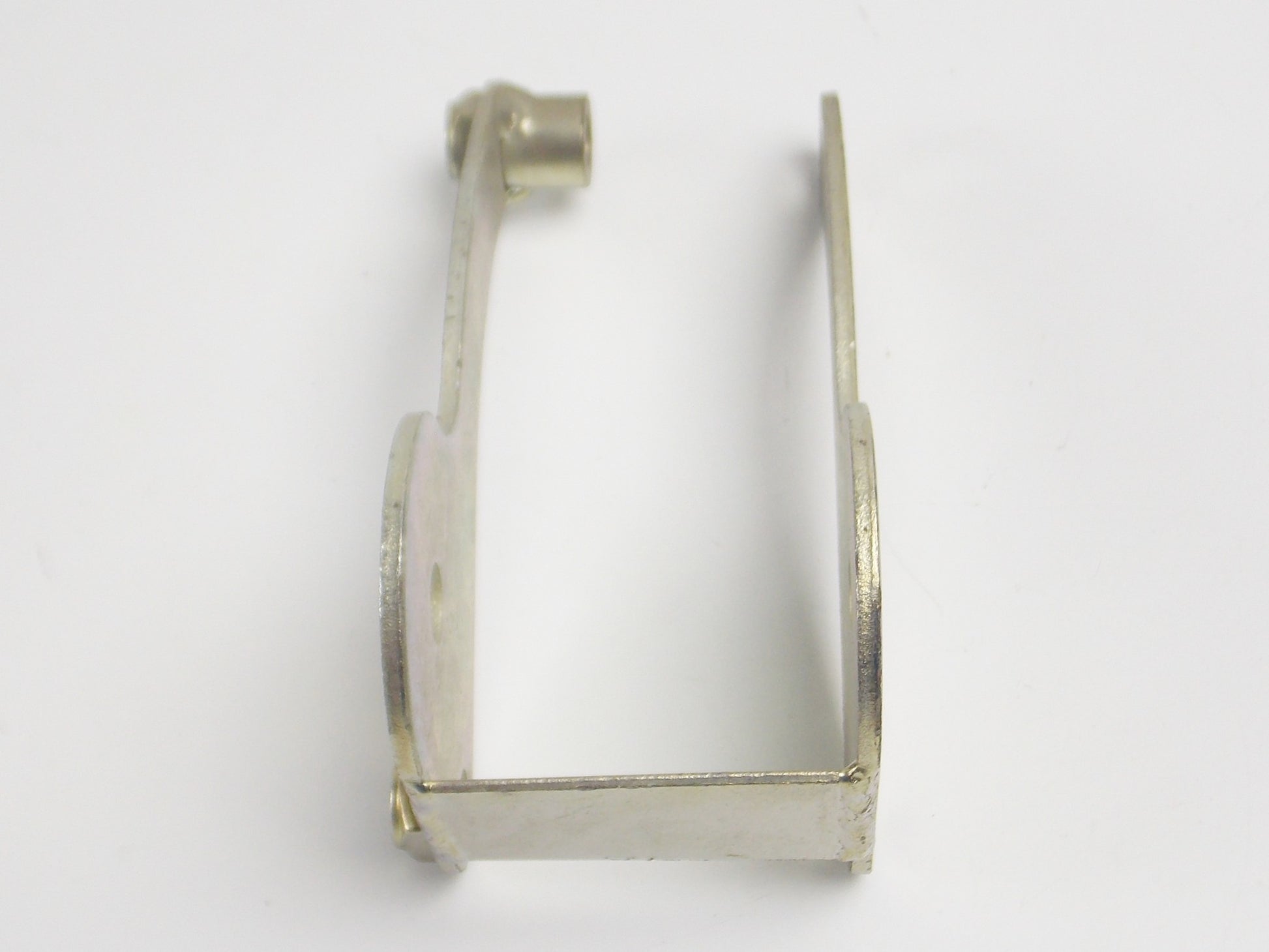NOS LAVERDA ZUNDAPP LZ 125 175 FRONT ENGINE MOUNT BRACKET 21150410 | 21 150 410 - MotoRaider