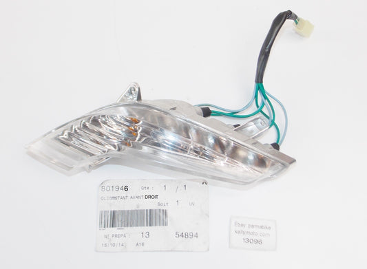 OEM PEUGEOT 2016 TWEET 50 X TURN SIGNAL RIGHT HAND FRONT BLINKER CLEAR # 801946 - MotoRaider