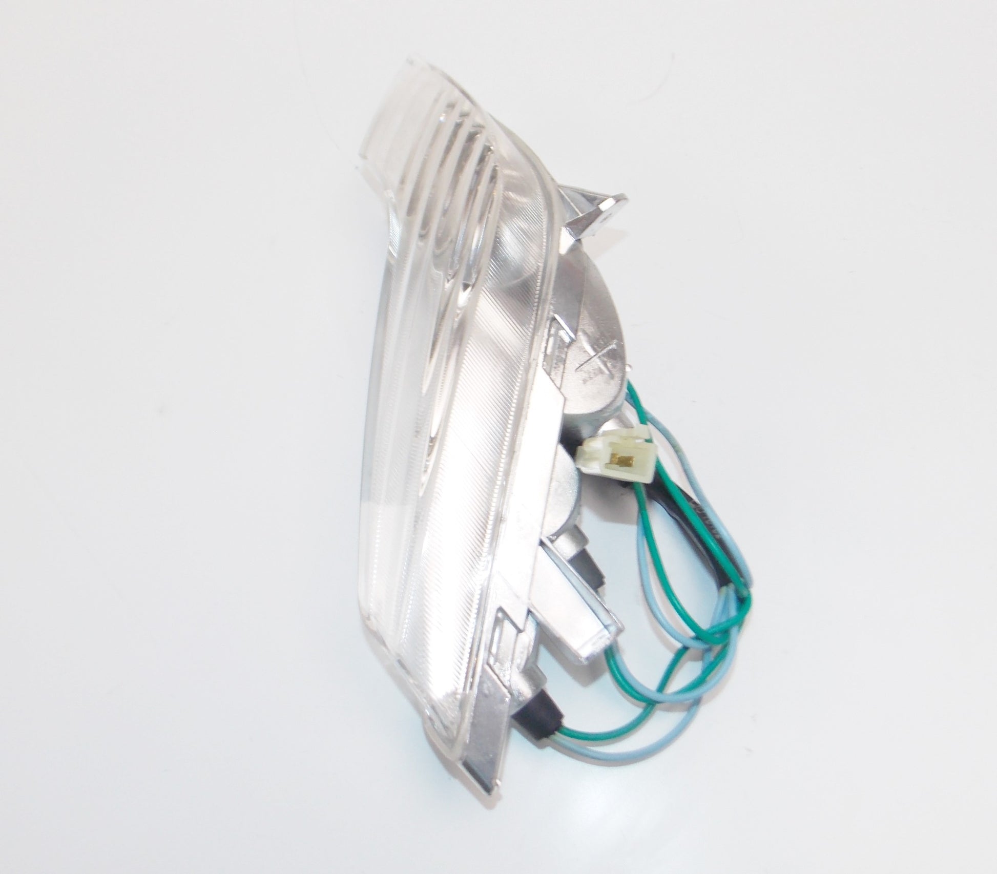 OEM PEUGEOT 2016 TWEET 50 X TURN SIGNAL RIGHT HAND FRONT BLINKER CLEAR # 801946 - MotoRaider