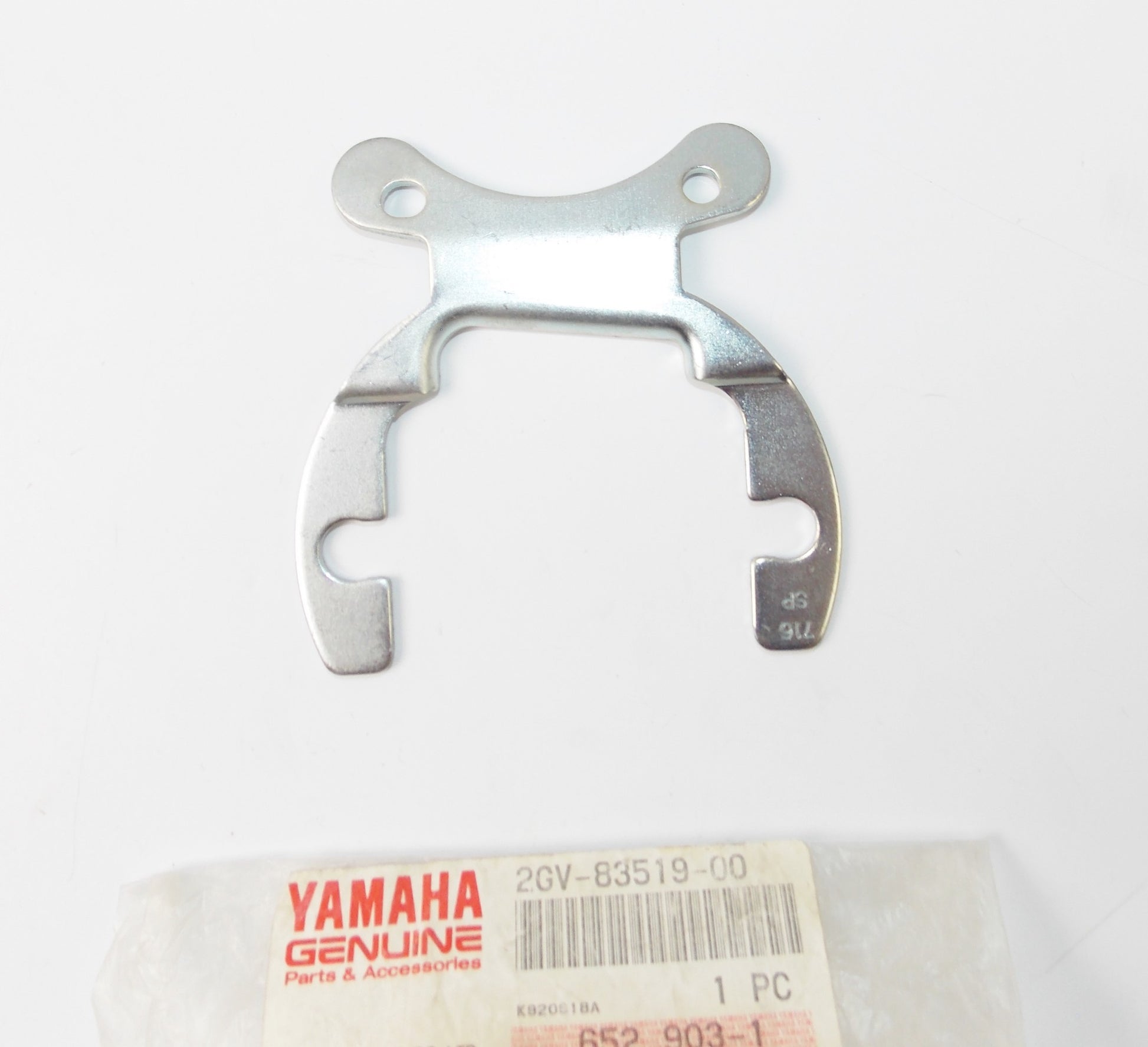NOS OEM YAMAHA XV250 XV535 SPEEDOMETER METER BRACKET 2GV-83519-00 - MotoRaider
