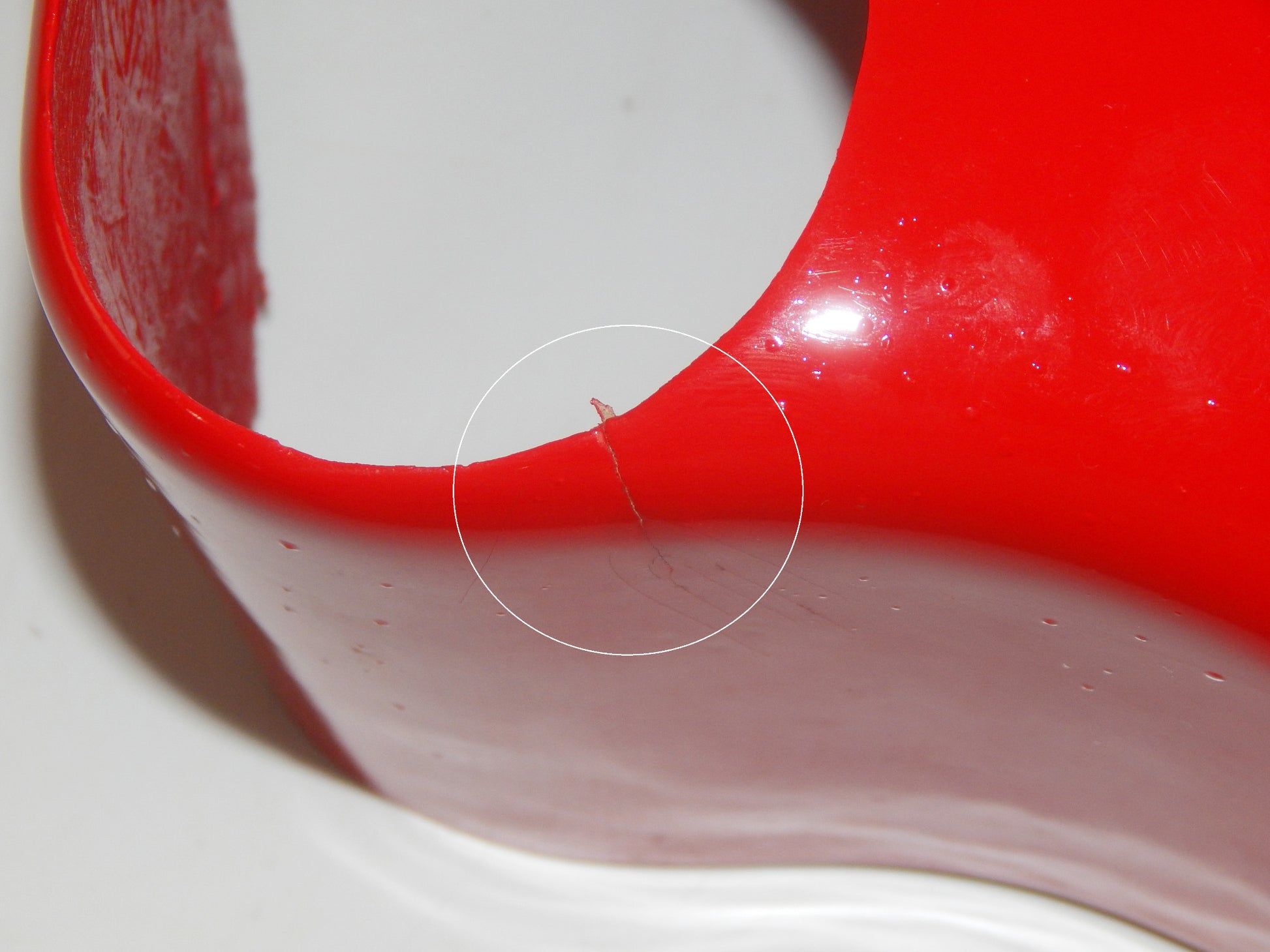 OEM DUCATI CAGIVA FRONT RED MUDGUARD FIBERGLASS FENDER 037767200 | 037767250 - MotoRaider